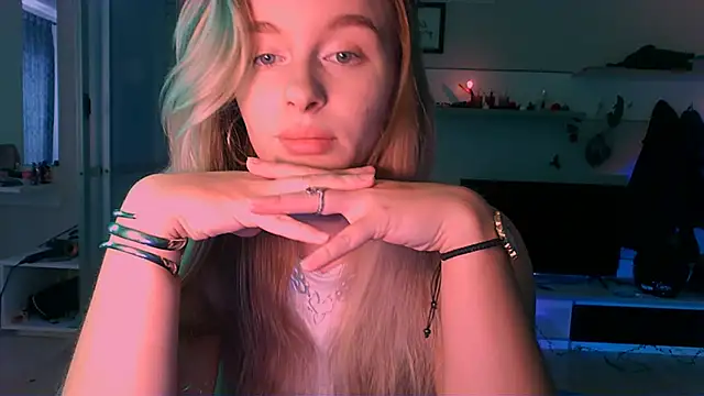 Eva Jaya online show from September 12, 10:04 am