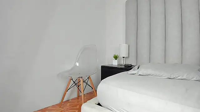 Snapshot of briannajackson_ chatting on February 27, 11:41 am briannajackson  online show from February 27, 11:41 am