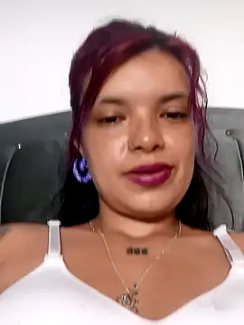 Snapshot of Athena_77 chatting on December 27, 11:17 am Athena 77 online show from December 27, 11:17 am