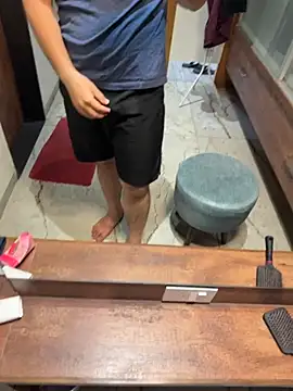 versatile guy01 online show from January 12, 8:41 am