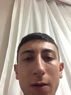 Snapshot of kerimyuce chatting on September 17, 7:59 pm kerimyuce online show from September 17, 7:59 pm