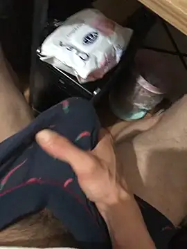 Snapshot of kerimyuce chatting on October 18, 7:58 pm kerimyuce online show from October 18, 7:58 pm