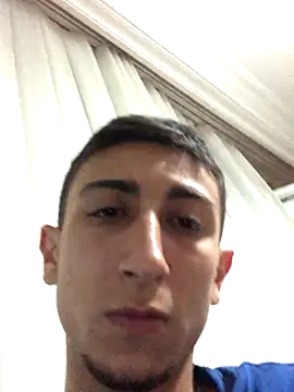 Snapshot of kerimyuce chatting on October 24, 10:06 pm kerimyuce online show from October 24, 10:06 pm