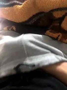 Snapshot of kerimyuce chatting on December 1, 5:51 pm kerimyuce online show from December 1, 5:51 pm