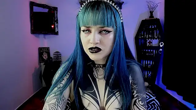 Snapshot of DimmuandDarkness chatting on October 29, 3:58 pm DimmuandDarkness online show from October 29, 3:58 pm