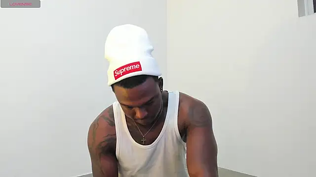 Troykhalil online show from November 18, 1:33 am