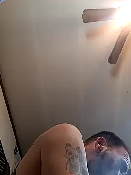 gettinit2wice online show from January 4, 11:38 pm