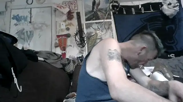 gettinit2wice online show from October 18, 8:15 am