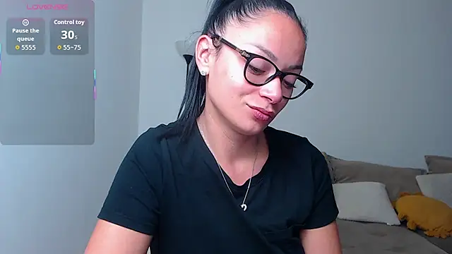 Snapshot of BabySerene chatting on November 3, 3:08 am BabySerene online show from November 3, 3:08 am