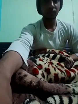 Snapshot of Maalsexy22 chatting on December 19, 11:23 pm Maalsexy22 online show from December 19, 11:23 pm