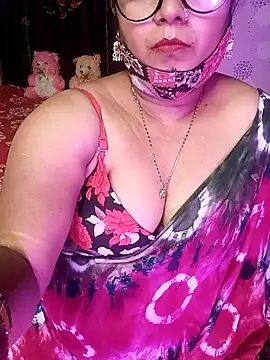 ella mariya online show from December 20, 8:01 pm