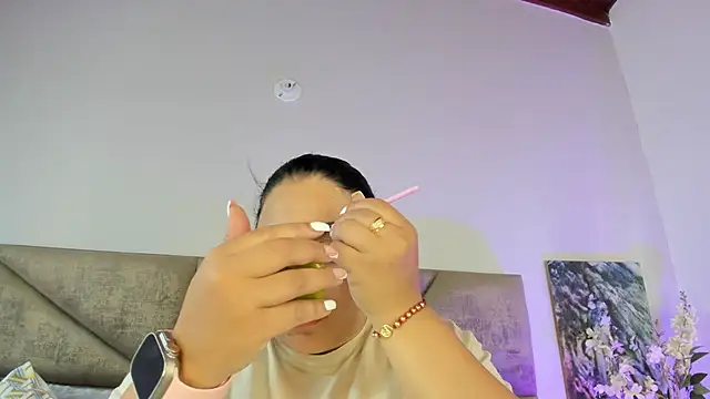 Snapshot of Salomesimos1 chatting on January 25, 4:35 pm Salomesimos1 online show from January 25, 4:35 pm