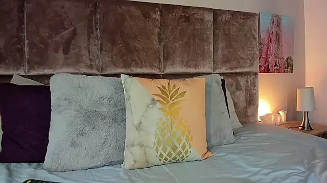 Snapshot of Salomesimos1 chatting on February 17, 12:38 pm Salomesimos1 online show from February 17, 12:38 pm