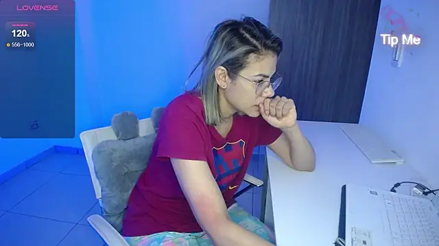 candydowson1 online show from January 13, 12:24 pm