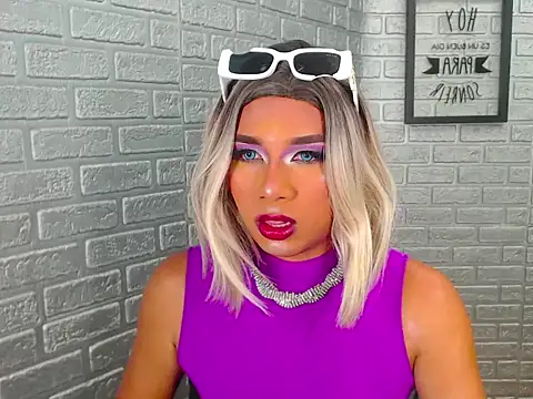 Snapshot of Antonela_Connors chatting on September 18, 1:51 am Antonela Connors online show from September 18, 1:51 am