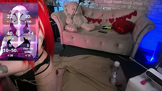 Alex Howell online show from January 31, 8:43 pm