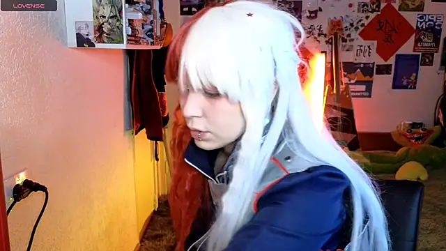 Alex Howell online show from November 21, 8:07 pm