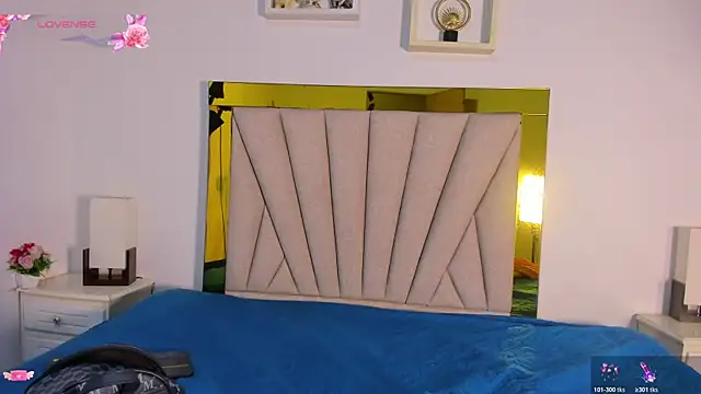 Snapshot of vahiolet_fuentes chatting on November 8, 3:07 am vahiolet fuentes online show from November 8, 3:07 am