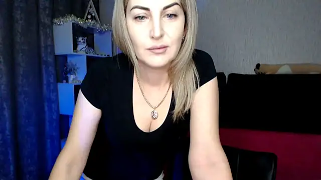 Snapshot of Amelia_Harper chatting on December 24, 2:12 pm Amelia Harper online show from December 24, 2:12 pm