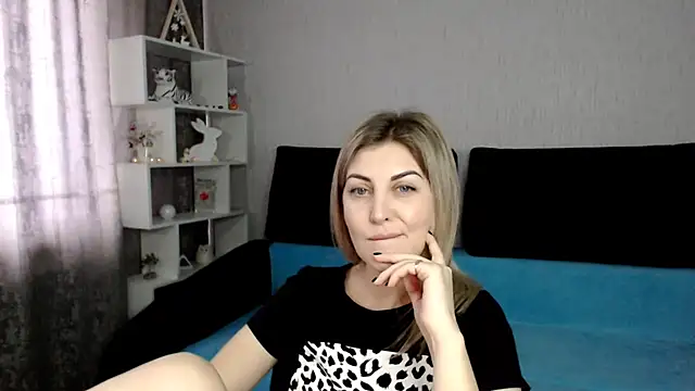 Snapshot of Amelia_Harper chatting on January 19, 7:57 am Amelia Harper online show from January 19, 7:57 am