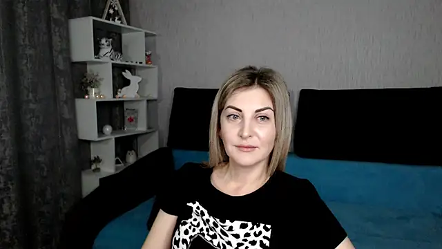 Snapshot of Amelia_Harper chatting on January 21, 6:02 pm Amelia Harper online show from January 21, 6:02 pm