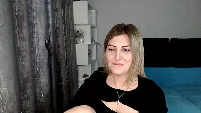 Snapshot of Amelia_Harper chatting on February 28, 6:31 pm Amelia Harper online show from February 28, 6:31 pm