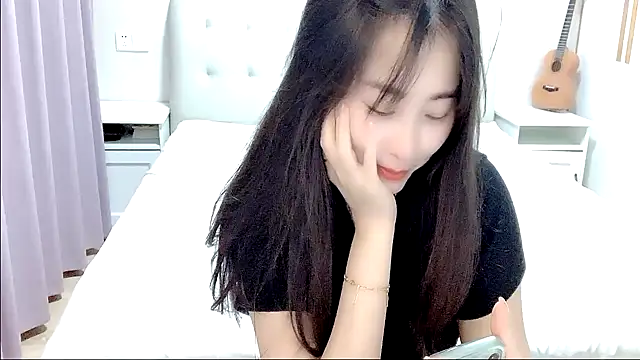 aisha123123 online show from October 16, 3:35 pm