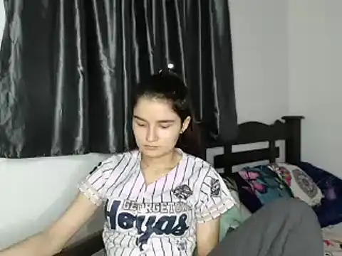 saritapretyy online show from December 18, 10:02 pm