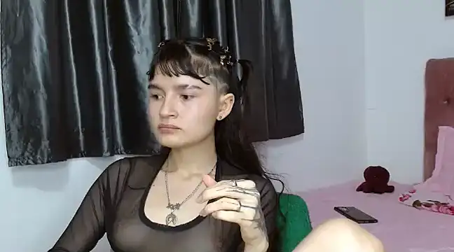 saritapretyy online show from March 10, 2:50 am