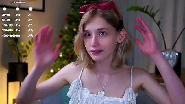 EdlinHargus online show from January 18, 12:13 am