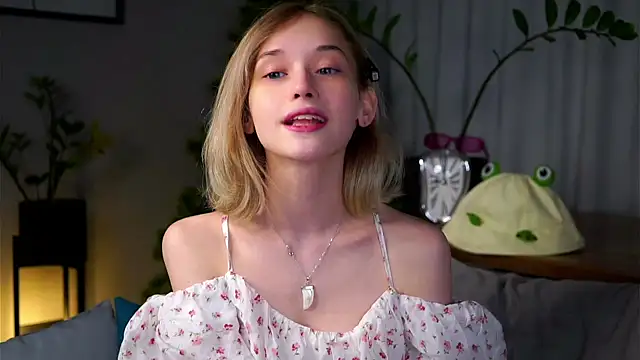 EdlinHargus online show from January 21, 9:13 am