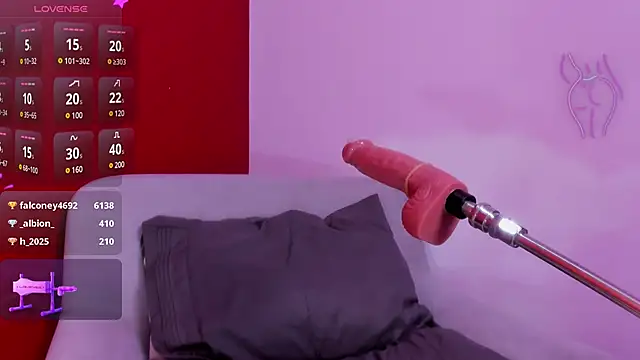 Kate bunny  online show from March 9, 6:00 pm