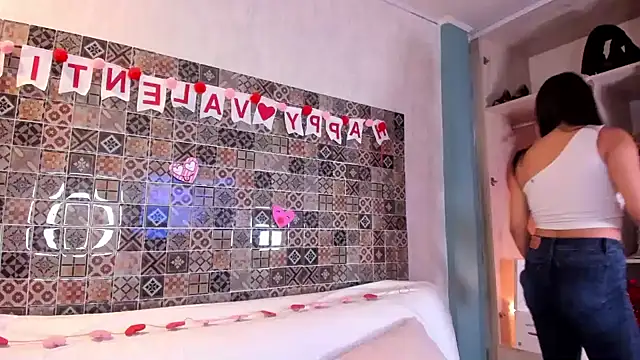 Sophia wilsonn  online show from February 11, 11:10 am