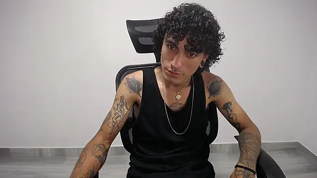 present the magic online show from March 19, 10:00 am