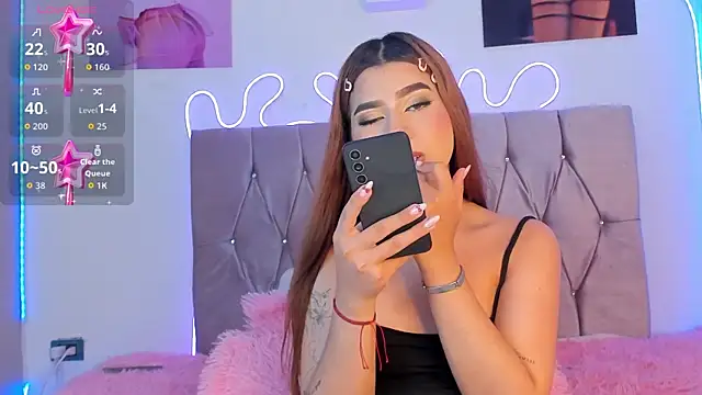 Snapshot of Ashley_piinkk_ chatting on September 17, 12:29 pm Ashley piinkk online show from September 17, 12:29 pm