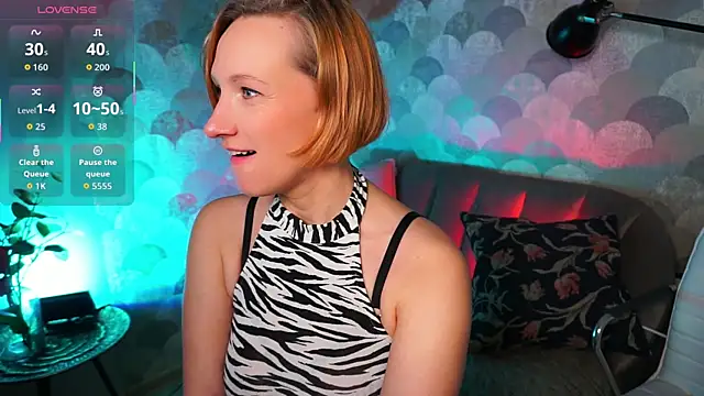 Snapshot of UmaTruewoman chatting on October 5, 5:39 am UmaTruewoman online show from October 5, 5:39 am