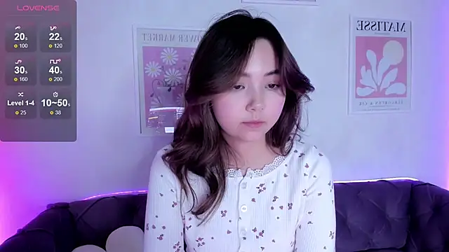 Fluffy Rose online show from February 11, 12:16 pm