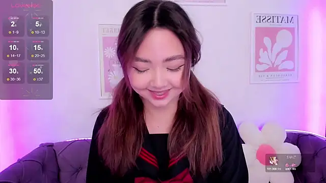 Fluffy Rose online show from March 4, 8:24 am