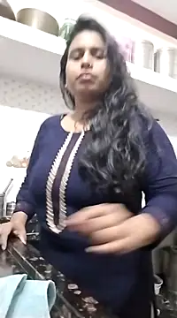 Rasmalai786 online show from February 27, 1:38 am