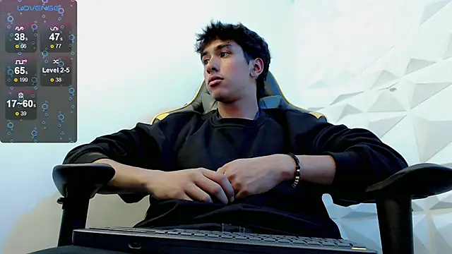 Snapshot of Jake_tripp chatting on January 24, 3:43 am Jake tripp online show from January 24, 3:43 am