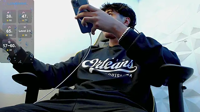 Snapshot of Jake_tripp chatting on March 6, 3:35 am Jake tripp online show from March 6, 3:35 am