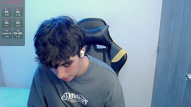 Snapshot of Jake_tripp chatting on October 16, 4:02 am Jake tripp online show from October 16, 4:02 am