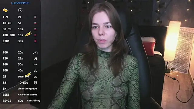 Snapshot of Tina_Tayllor chatting on December 3, 2:16 pm Tina Tayllor online show from December 3, 2:16 pm