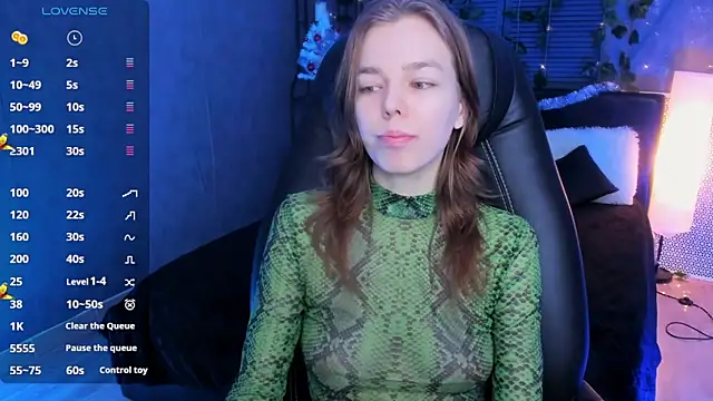 Snapshot of Tina_Tayllor chatting on December 21, 4:46 pm Tina Tayllor online show from December 21, 4:46 pm