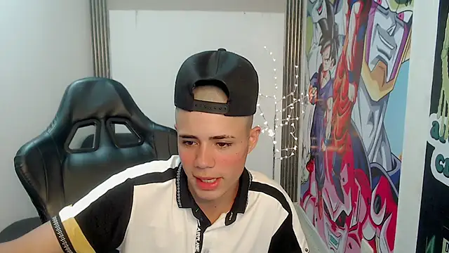 Snapshot of bby_santi chatting on January 21, 6:02 pm bby santi online show from January 21, 6:02 pm