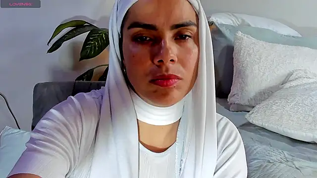 ClaraMariaMon online show from January 31, 5:53 pm