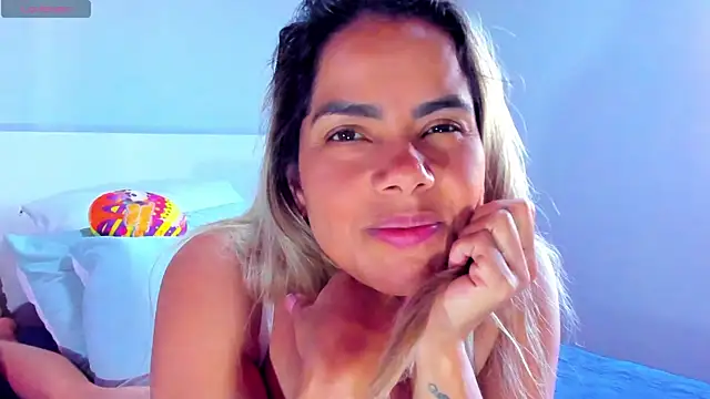 ClaraMariaMon online show from March 22, 7:31 pm