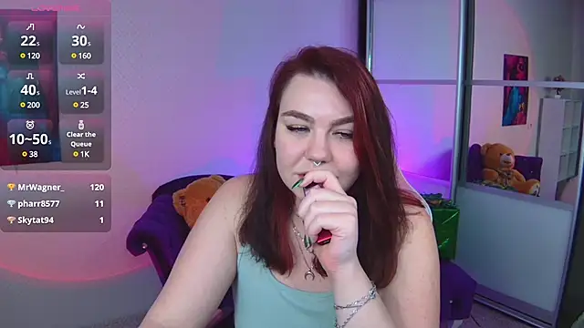 Lilumytrend online show from December 28, 3:26 pm