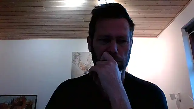 Snapshot of Gotta1 chatting on December 29, 8:22 am Gotta1 online show from December 29, 8:22 am