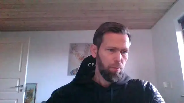 Snapshot of Gotta1 chatting on January 7, 2:08 pm Gotta1 online show from January 7, 2:08 pm